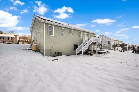 119 Danielle Dr, Woonsocket, RI 02895 photo 32