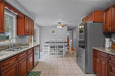 1675 Ten Rod Rd, Exeter, RI 02822 photo 7