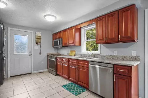 1675 Ten Rod Rd, Exeter, RI 02822 photo 2