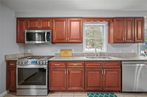 1675 Ten Rod Rd, Exeter, RI 02822 photo 5