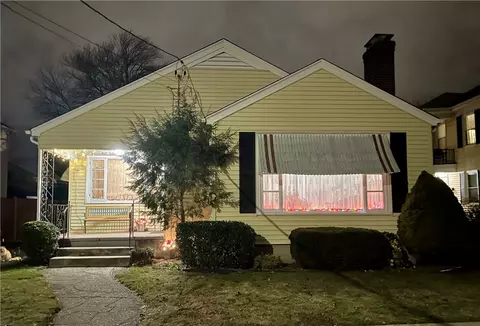 202 Norfolk Ave, Pawtucket, RI 02861