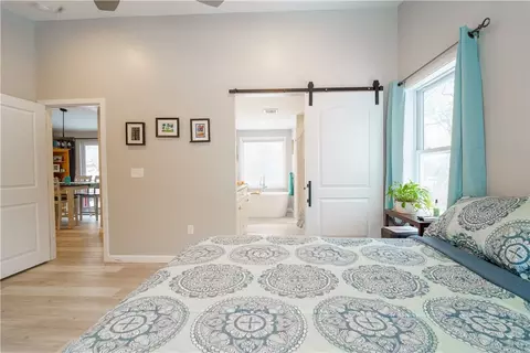 Bedroom - 267 Boulder View Dr, Warwick, RI 02886 photo 2 of 6