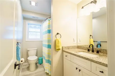 Bath - 267 Boulder View Dr, Warwick, RI 02886 photo 7 of 7