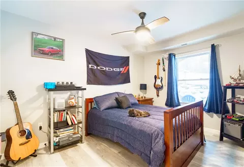 Bedroom - 267 Boulder View Dr, Warwick, RI 02886 photo 6 of 6