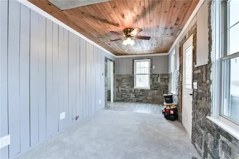 41 Lansing Ave, Warwick, RI 02888 photo 4