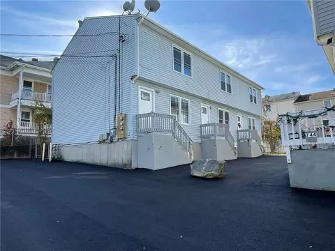 742 Pine St, Central Falls, RI 02863