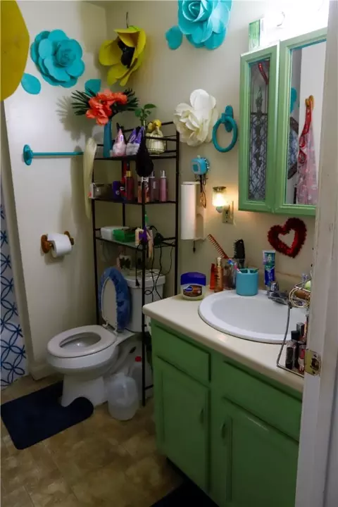 744 Pine St, Central Falls, RI 02863 photo 30