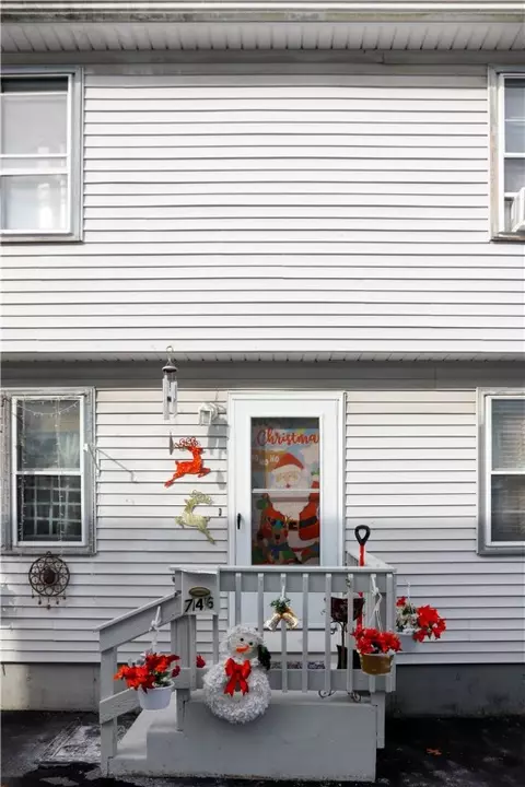 744 Pine St, Central Falls, RI 02863 photo 19