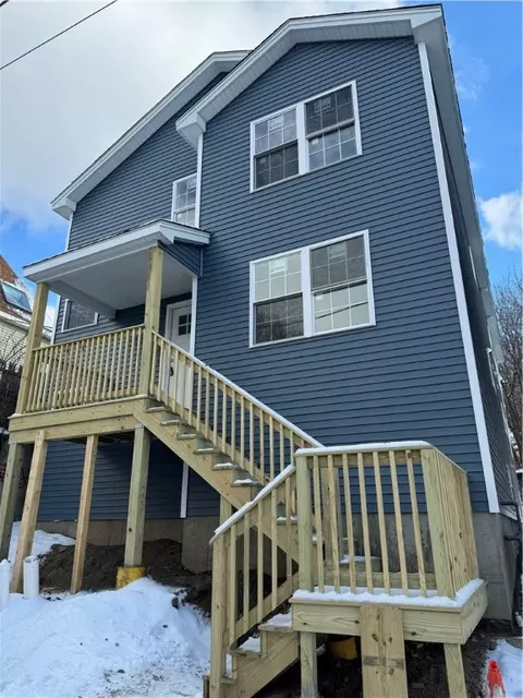 43 Calais St, Providence, RI 02908