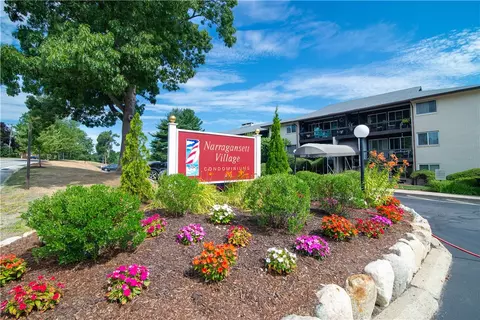 400 Narragansett Pkwy #ND 12, Warwick, RI 02888