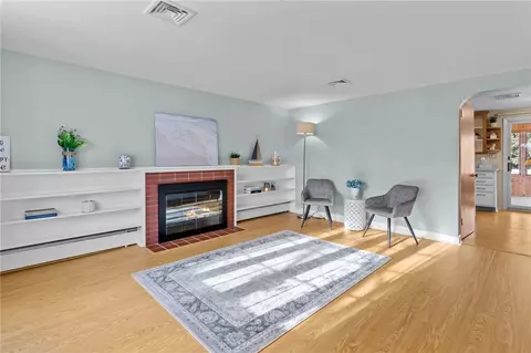 105 Lockhaven Rd, Warwick, RI 02889 photo 12