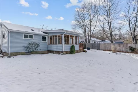 105 Lockhaven Rd, Warwick, RI 02889 photo 31