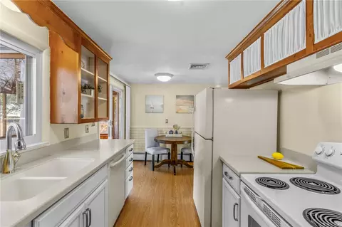 105 Lockhaven Rd, Warwick, RI 02889 photo 16