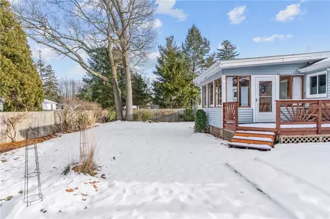 105 Lockhaven Rd, Warwick, RI 02889 photo 30
