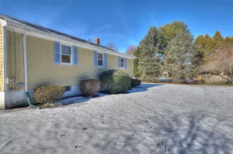 2 Forest Rd, Bristol, RI 02809 photo 19
