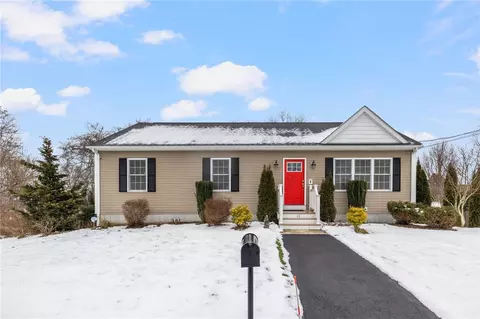15 Tripoli St, West Warwick, RI 02893