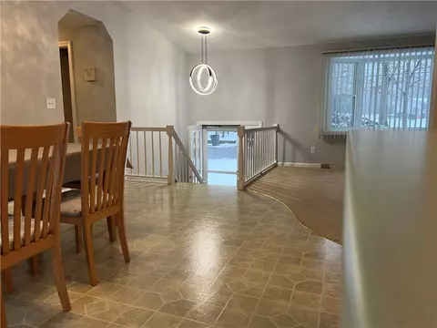 10 Patton St, Coventry, RI 02816 photo 5