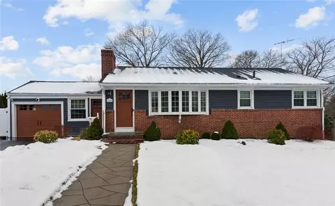 224 Garden Hills Dr, Cranston, RI 02920