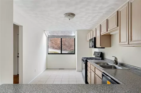 5 Wake Robin Rd #2902, Lincoln, RI 02865 photo 6