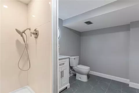 4 Rodney Rd, Warwick, RI 02889 photo 30