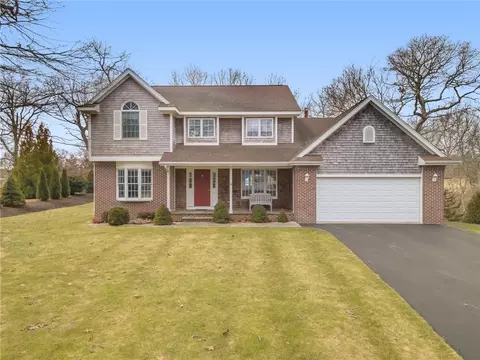 29 Wicklow Road Rd, Westerly, RI 02891