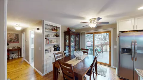 26 Winston Ave, Warwick, RI 02886 photo 16