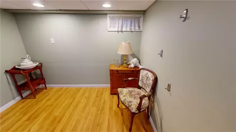 26 Winston Ave, Warwick, RI 02886 photo 31