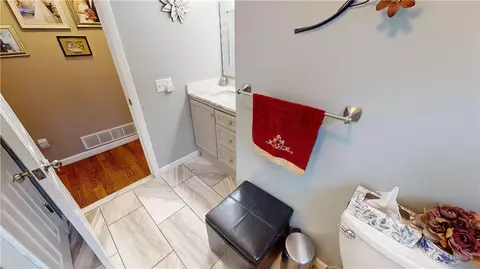 26 Winston Ave, Warwick, RI 02886 photo 26