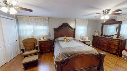26 Winston Ave, Warwick, RI 02886 photo 18