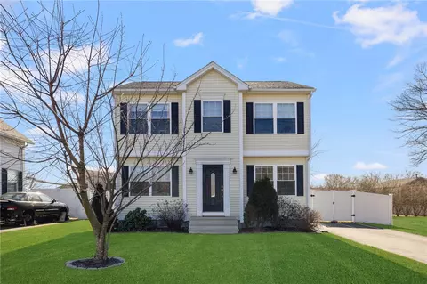 30 Mayfield Ave, Cranston, RI 02920