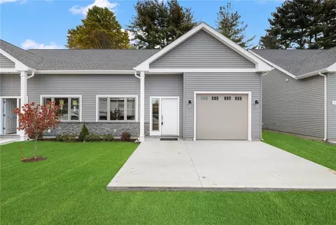 4 Blossom St #72, West Warwick, RI 02893