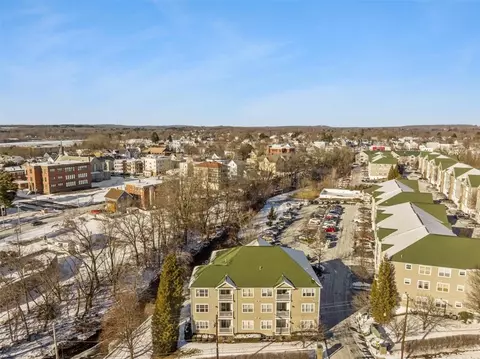 78 Mill St #302, Woonsocket, RI 02895 photo 37