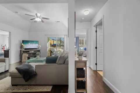 78 Mill St #302, Woonsocket, RI 02895 photo 7