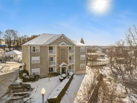 78 Mill St #302, Woonsocket, RI 02895 photo 32