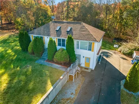 99 Providence Pike, North Smithfield, RI 02896