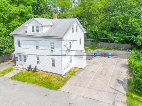 6 Howard St, Cranston, RI 02920