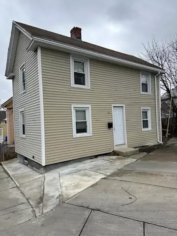 11 Bowdoin St, Providence, RI 02909