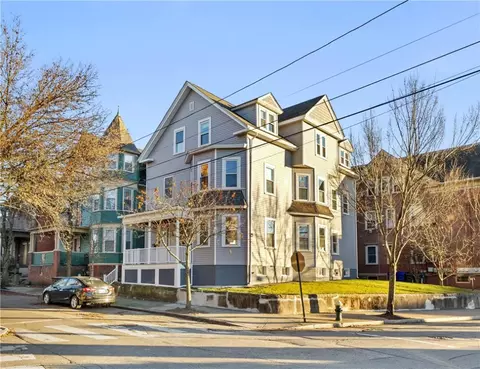 16 W Park St, Providence, RI 02908