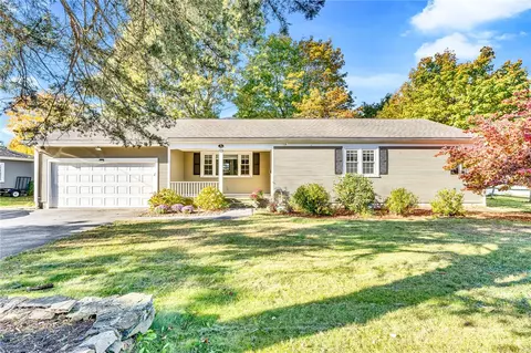 210 New Meadow Rd, Barrington, RI 02806
