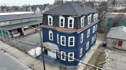 33 Valley St, Providence, RI 02909