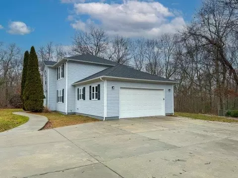85 Kimberly Dr, West Greenwich, RI 02817