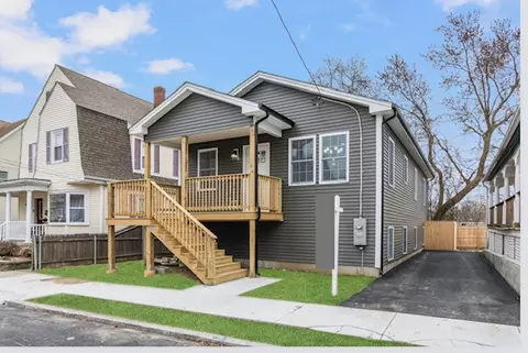 114 Ohio Ave, Providence, RI 02905