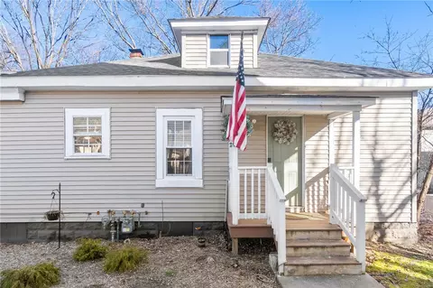 239 Sixth Ave, Woonsocket, RI 02895