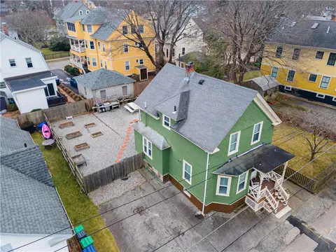 68 Lawn Ave, Warwick, RI 02888