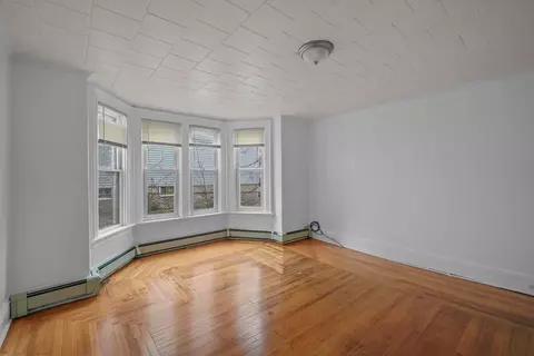 22 Grove St, Woonsocket, RI 02895 photo 16