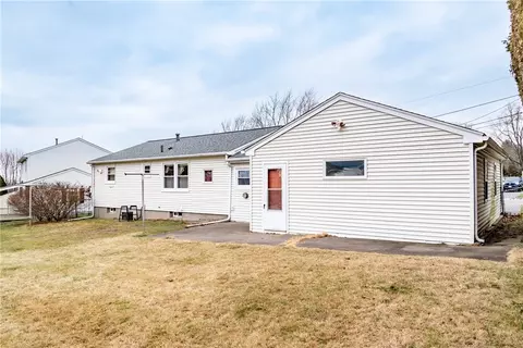 57 Woodhaven Rd, Woonsocket, RI 02895 photo 48