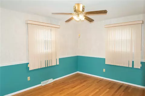 57 Woodhaven Rd, Woonsocket, RI 02895 photo 14