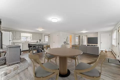 12 Patterson Ave, Warren, RI 02885 photo 6