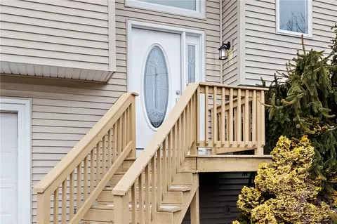 Exterior - 60 Stephanie Ct, Warwick, RI 02889 photo 2 of 11