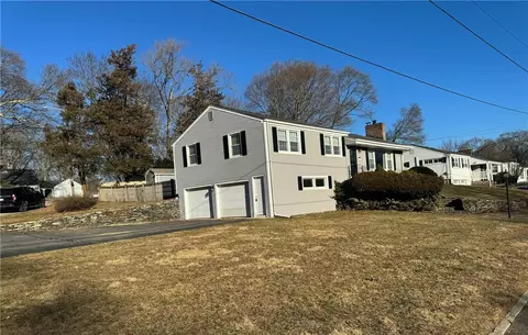Exterior - 167 Lancaster Ave, Warwick, RI 02886 photo 5 of 10